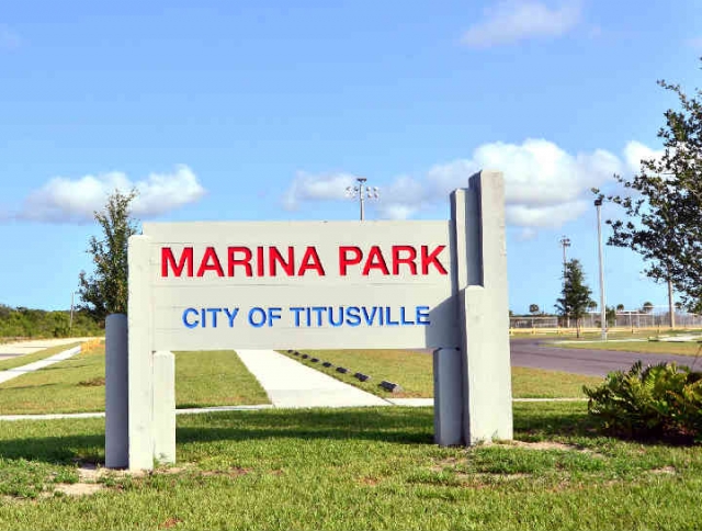 Marina Park Outdoor Sign