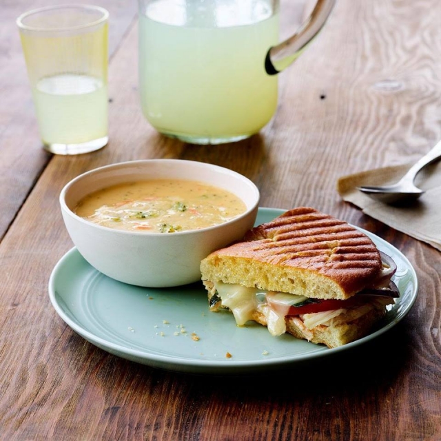 Panera Bread Viera Soup and Sandwich