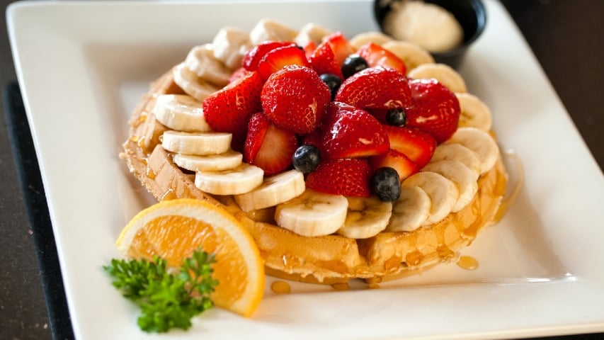 Keke's Breakfast Cafe Waffle with Fruit