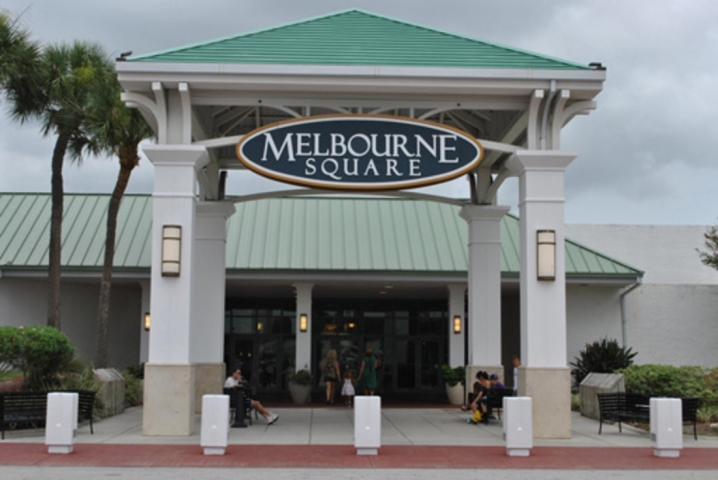 Melbourne Square Mall Entrance