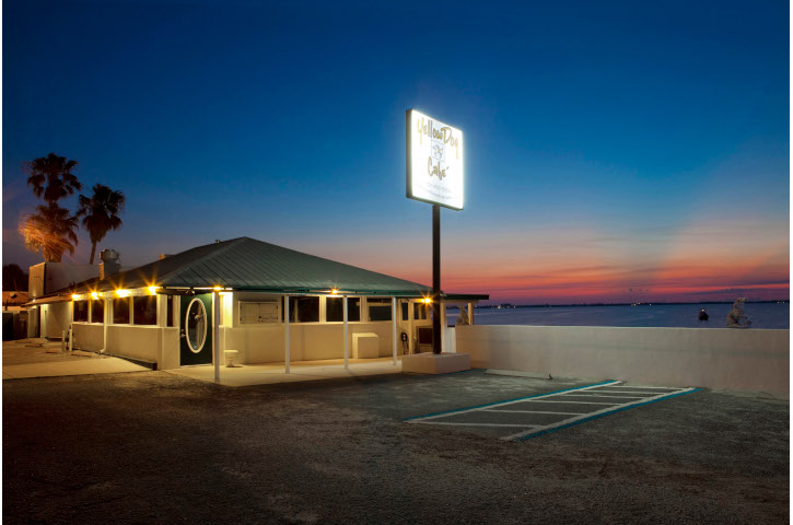 Yellow Dog Café Exterior