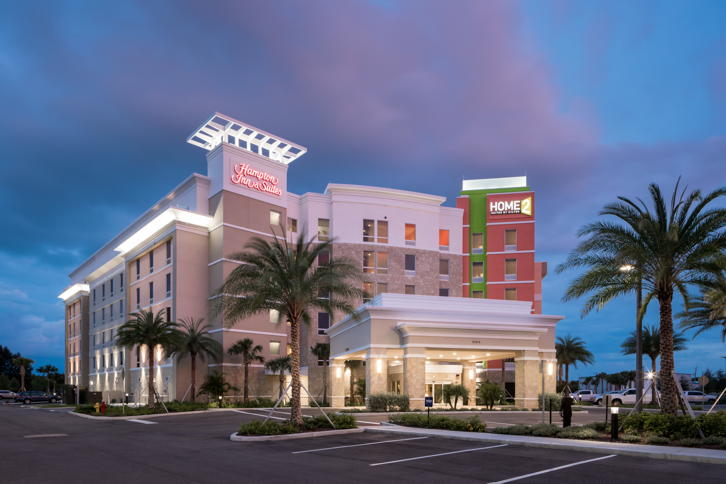 Hampton Inn Cape Canaveral Exterior