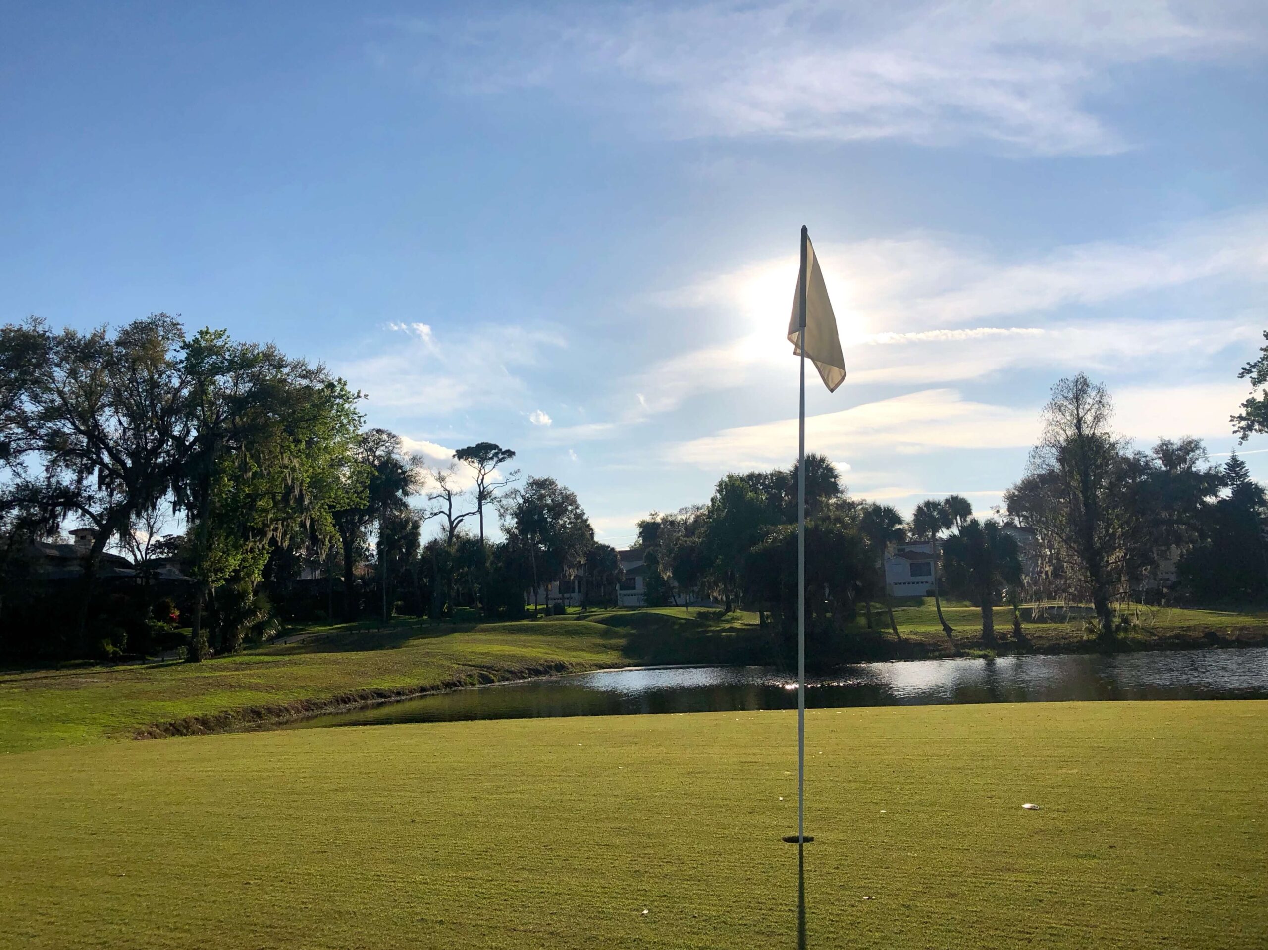 Flag on the greens at Lac Cita Golf and Country Club