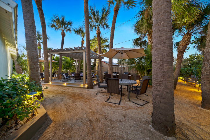Atlantic View Apartments - Boutique Vacation Rentals 1