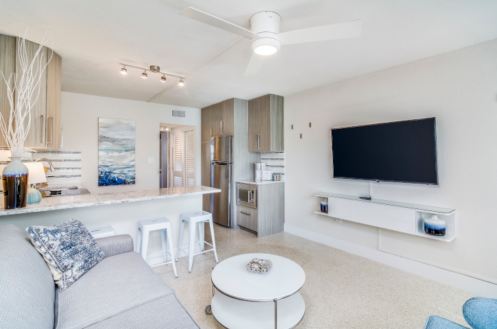 Atlantic View Apartments - Boutique Vacation Rentals 11