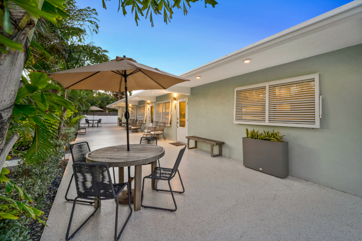 Atlantic View Apartments - Boutique Vacation Rentals 2