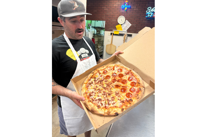Humpavelli's Pizza 2