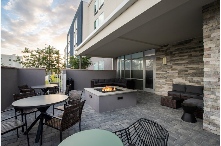 Springhill Suites by Marriott West Melbourne Palm Bay fire pit