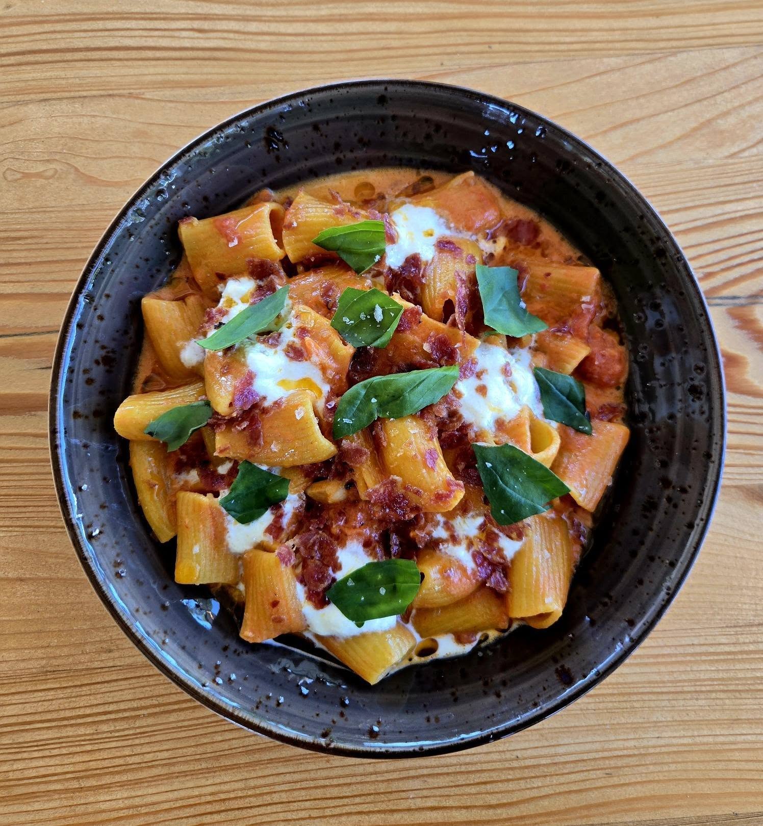 vine and olive fall is for foodies 2025