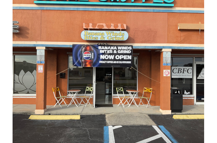 Banana Winds Bites & Grind 2