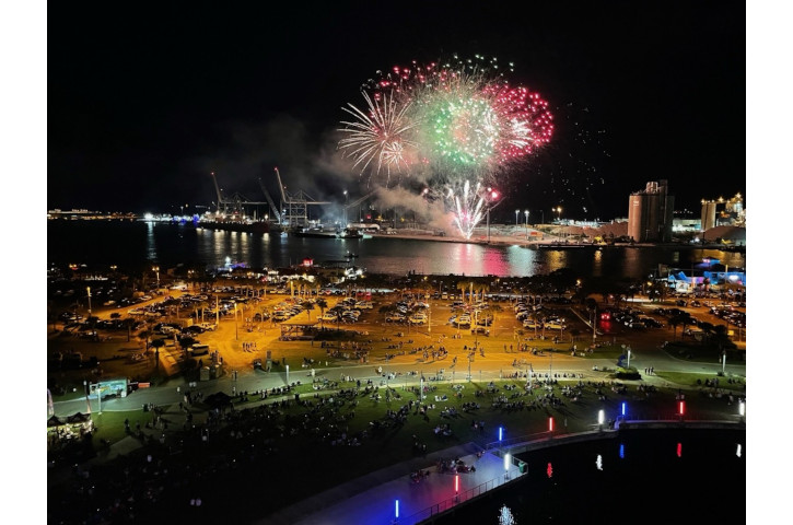 fireworks-at-port-canaveral